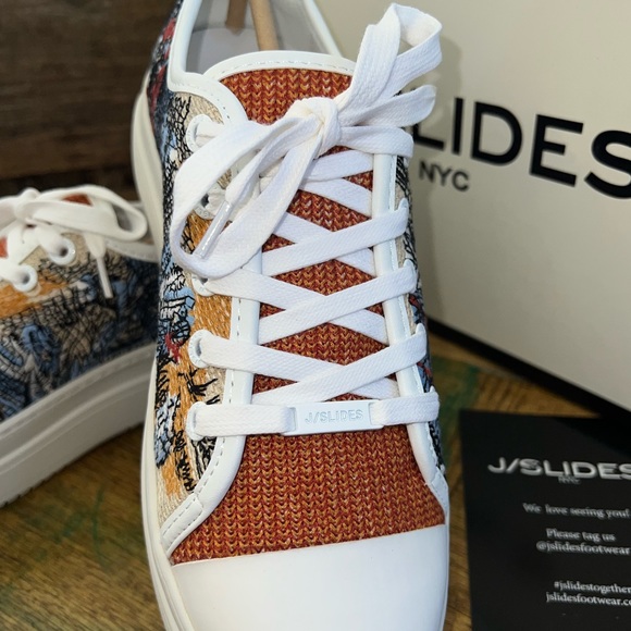 J/Slides Orange & Blue Tropical Nikki platform embroidered Sneaker. SZ 7… - Picture 8 of 12